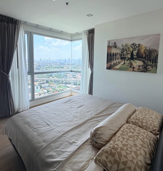 bedroom of Rhythm Sukhumvit 50