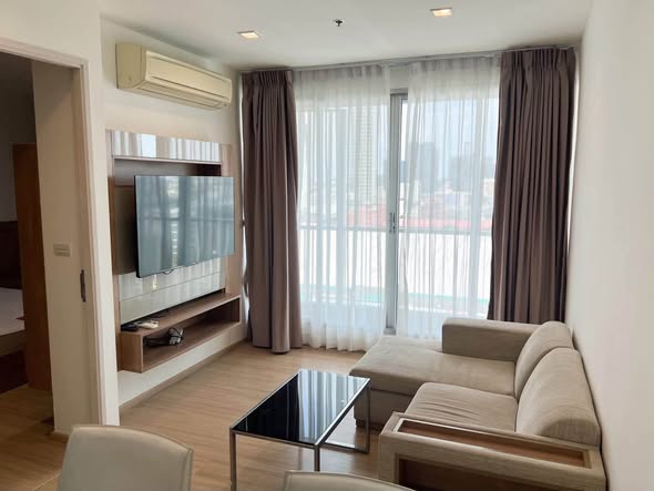 bedroom of Rhythm Sukhumvit 50