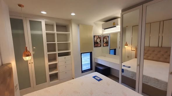 bedroom of Rise Rama 9