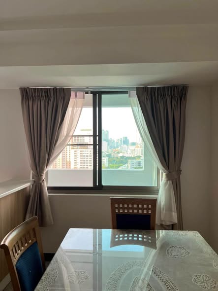 Royal Castle Sukhumvit