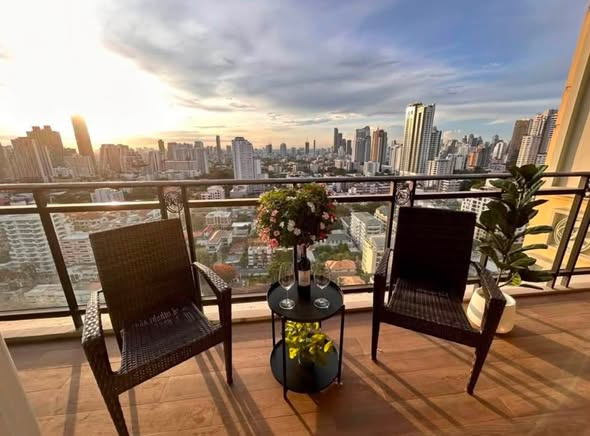 Royce Private Residences