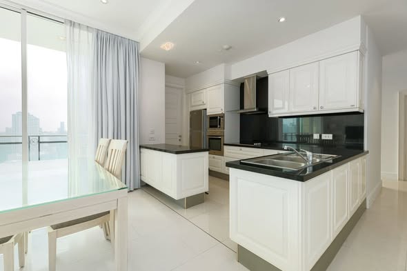 kitchen of Royce Private Residences