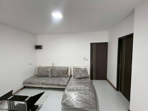 bedroom of S. R. Place