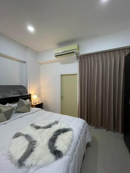 bedroom of S. R. Place