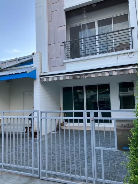 บ้านกลางเมืองs-sense ศรีนครินทร์