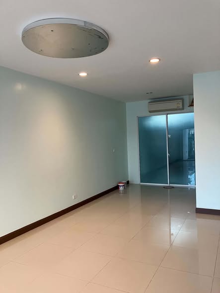 บ้านกลางเมืองs-sense ศรีนครินทร์