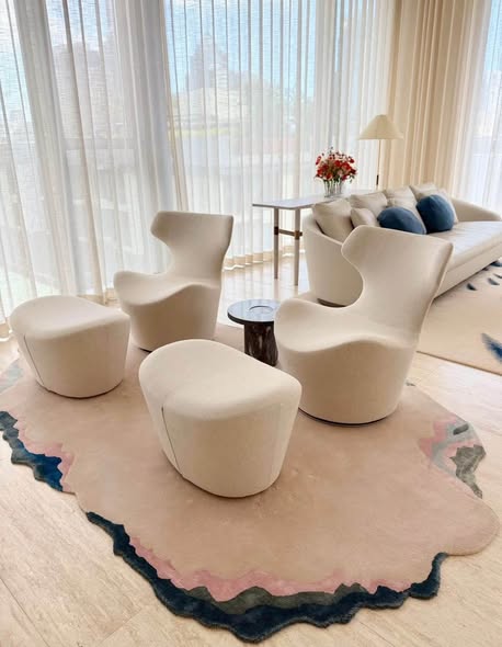 living room of SCOPE Langsuan