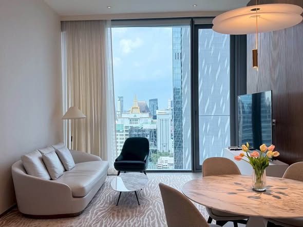 living room of SCOPE Langsuan