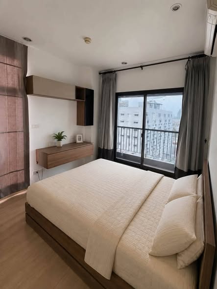 bedroom of Sense Phaholyothin Condominium