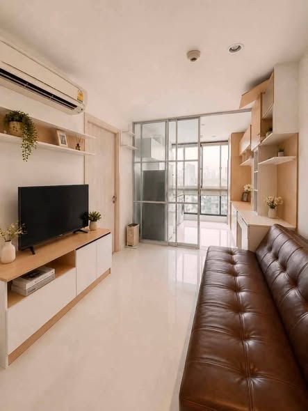 living room of Sense Phaholyothin Condominium