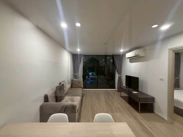 living room and room interior of Serio Sukhumvit 50
