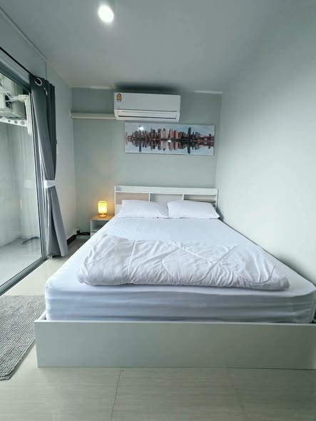 bedroom of Serrano Condominium