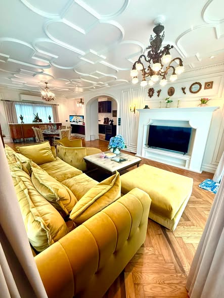 living room and bedroom of Setthasiri Krungthep Kreetha 2