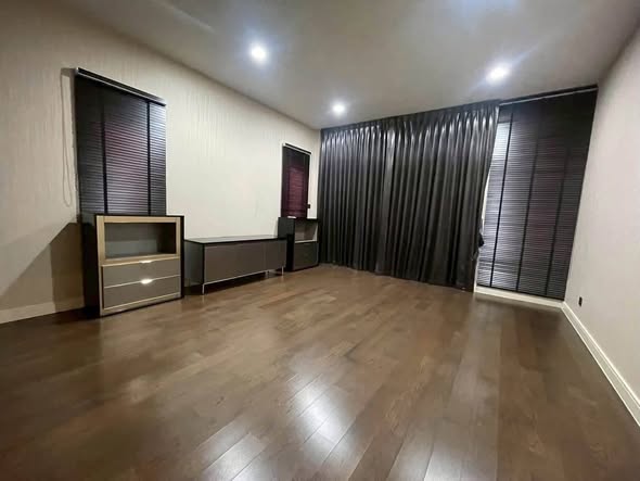 room interior of Setthasiri Krungthep Kreetha 2