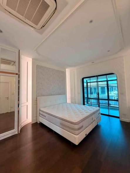 bedroom of Setthasiri Pattanakarn