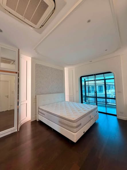 bedroom of Setthasiri Pattanakarn