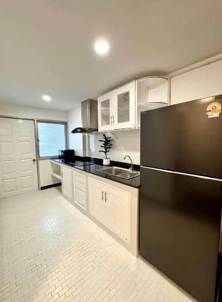 kitchen of Siam Condominium