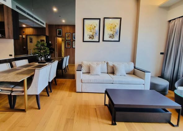 living room and room interior of Siamese Exclusive 31