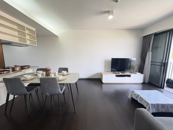 living room and bedroom of Siamese Gioia