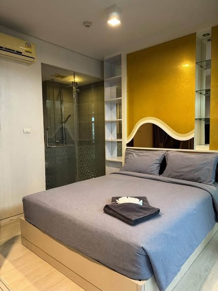 bedroom of Siamese Ratchakru