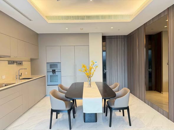 room interior of Sindhorn Tonson