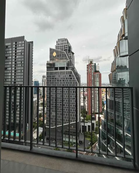 Siri at Sukhumvit