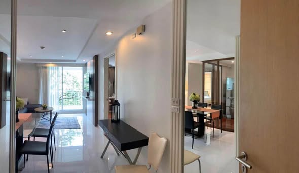 room interior of สิริ เพลส กัลปพฤกษ์-สาทร : Siri Place Kalapapruek-Sathorn