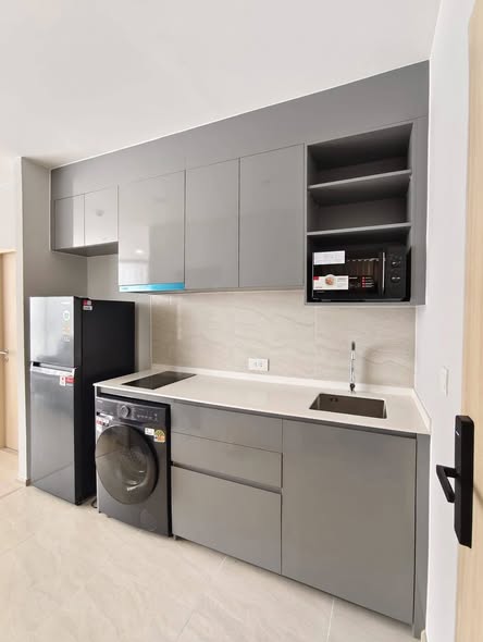 bathroom of Skyrise Avenue Sukhumvit 64