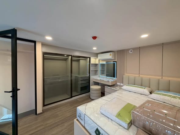 bedroom and room interior of So Origin Kaset Interchange