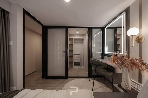 bedroom and room interior of SOHO​ BANGKOK​ RATCHADA​
