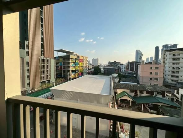 SOHO​ BANGKOK​ RATCHADA​