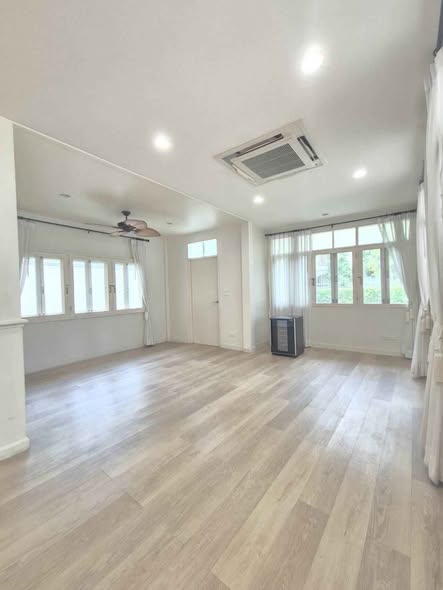 SPACE Townhome