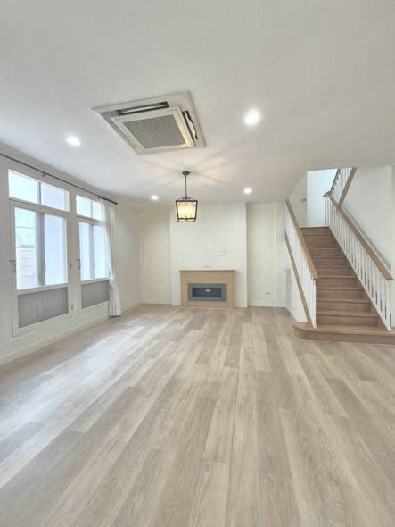 SPACE Townhome