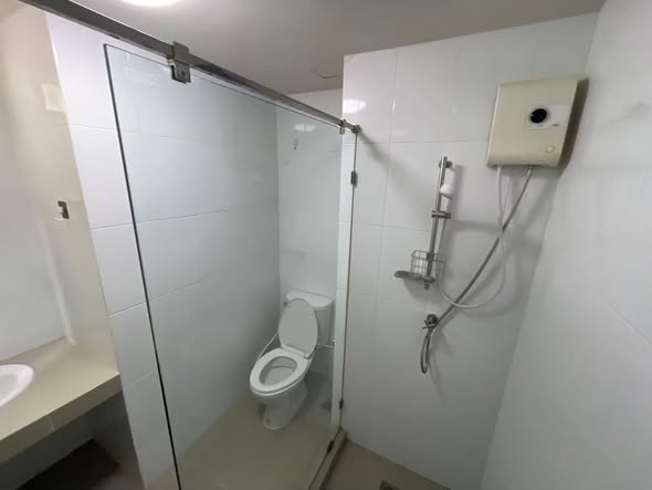 bathroom of SRIVARA MANSION 2