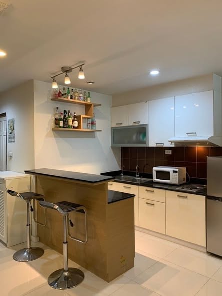 bathroom and kitchen of Sukhumvit Living Town