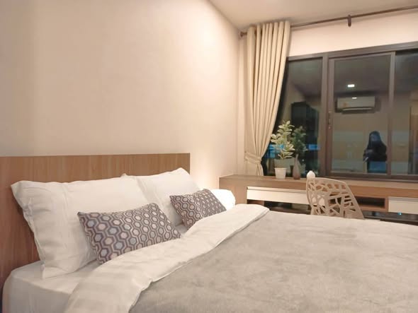 bedroom of SUN CITY
