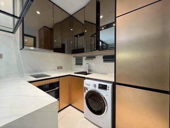 kitchen of Supalai Icon Sathon