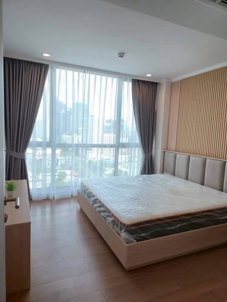 bedroom of Supalai Oriental Sukhumvit 39