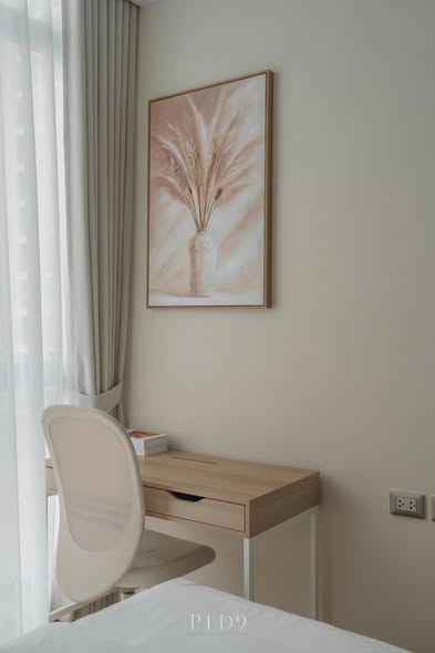 bedroom and room interior of Supalai Oriental Sukhumvit 39
