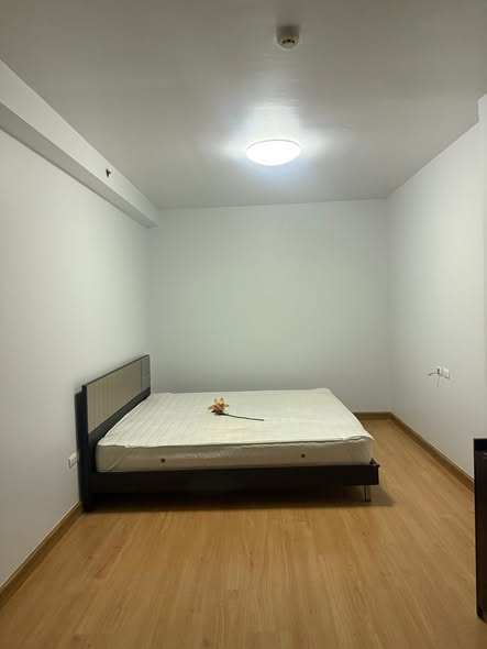 bedroom of Supalai Park Ekkamai – Thonglor