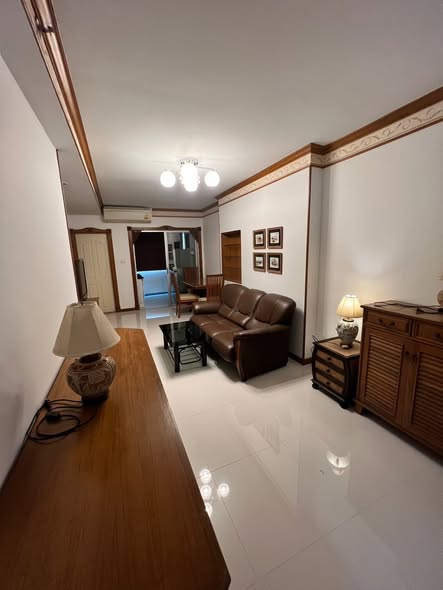 living room of Supalai Park Srinagarindra