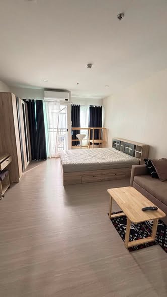 bedroom of Supalai Park Yaek Fai Chai Station