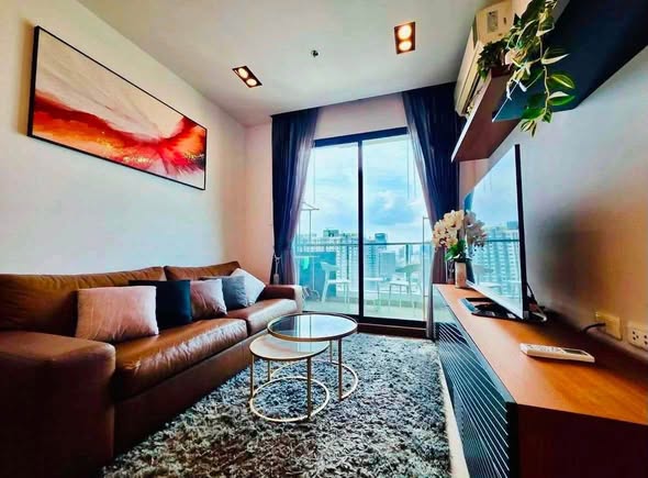 living room and bedroom of Supalai Premier @ Asoke