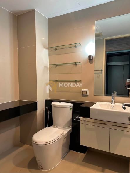 bathroom of Supalai Premier Ratchathewi