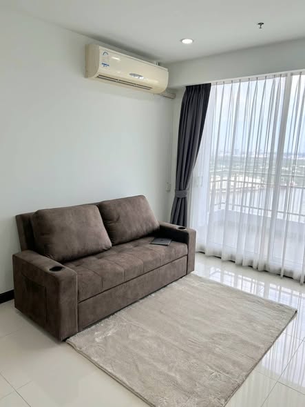 living room of Supalai Prima Riva