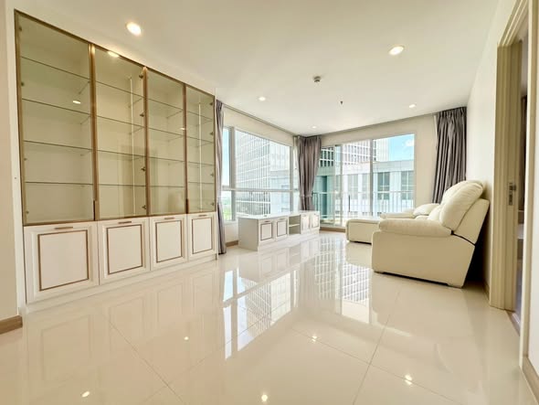 living room and room interior of Supalai Riva Grande Rama 3 ศุภาลัย ริวา แกรนด์ พระราม 3