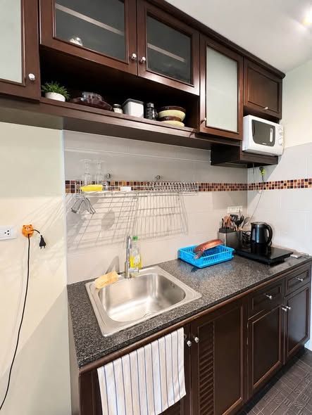 kitchen of Supanich condo