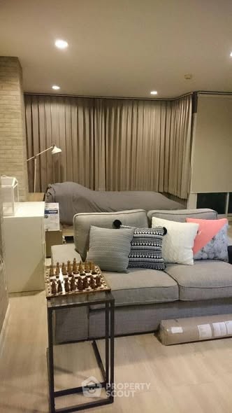 bedroom and living room of Surawong City Resort