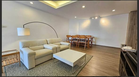 living room of Tai Ping Towers