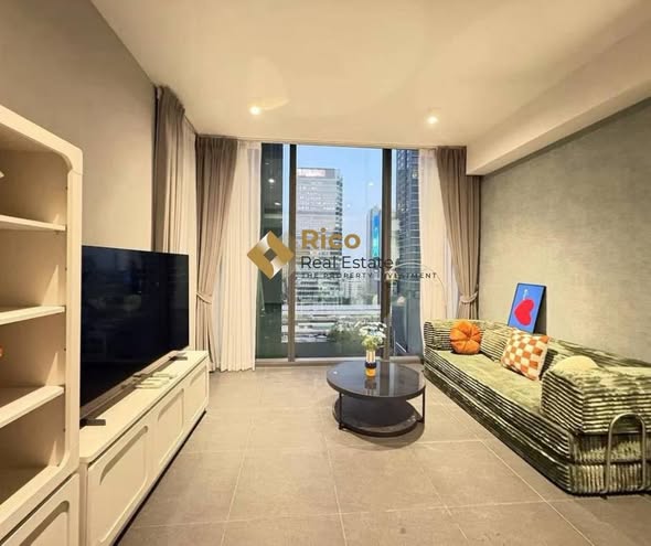 bedroom and living room of Tait Sathorn 12